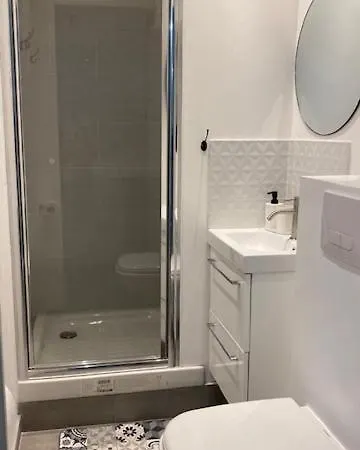 Apartment Studette Pres De La Gare De